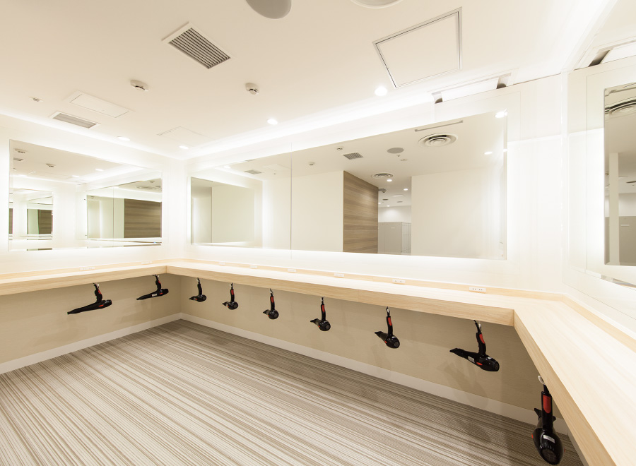 ホットヨガスタジオLAVA 立川北口店