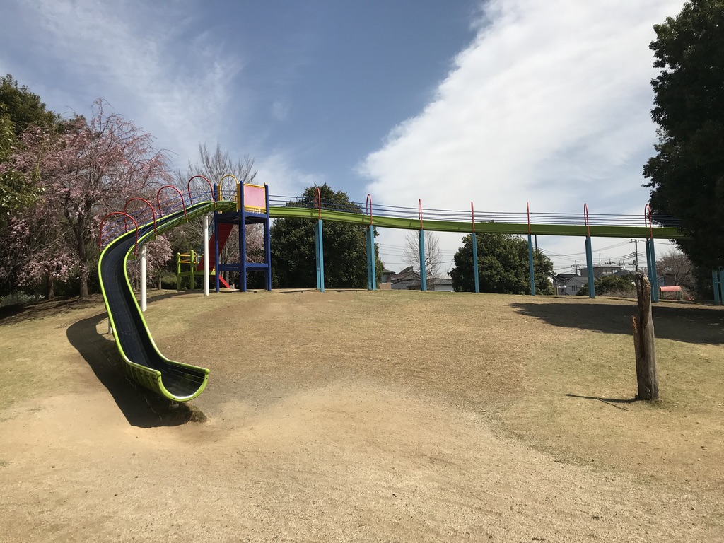 春岡中央公園(旧名称：深作中央公園)