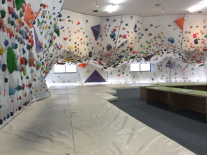 ClimbinggymBUBU  岐阜店