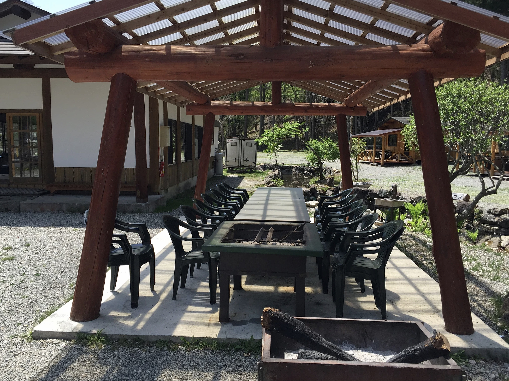 ナラ入沢渓流釣りキャンプ場