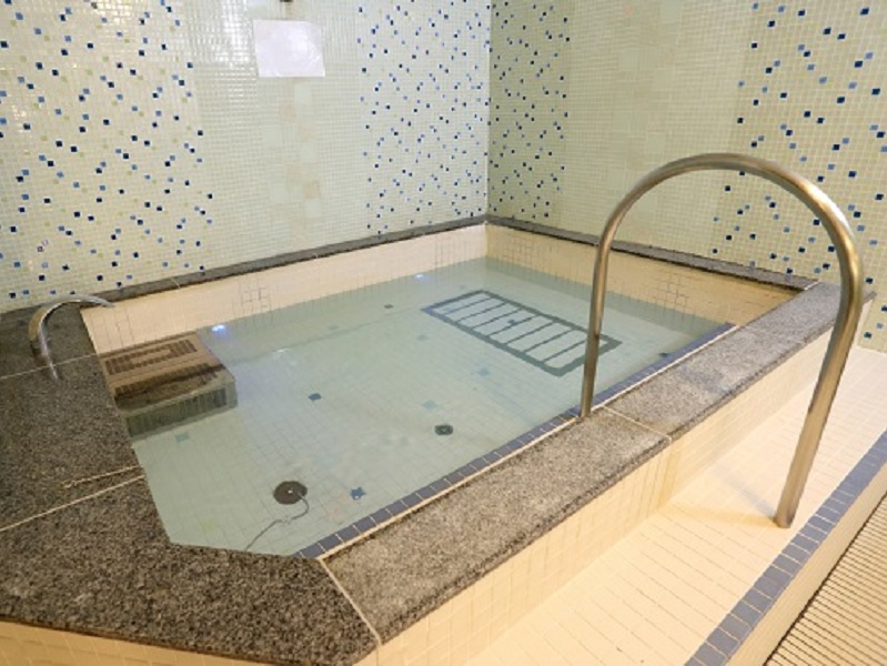 ダンロップスポーツクラブ 綾瀬店