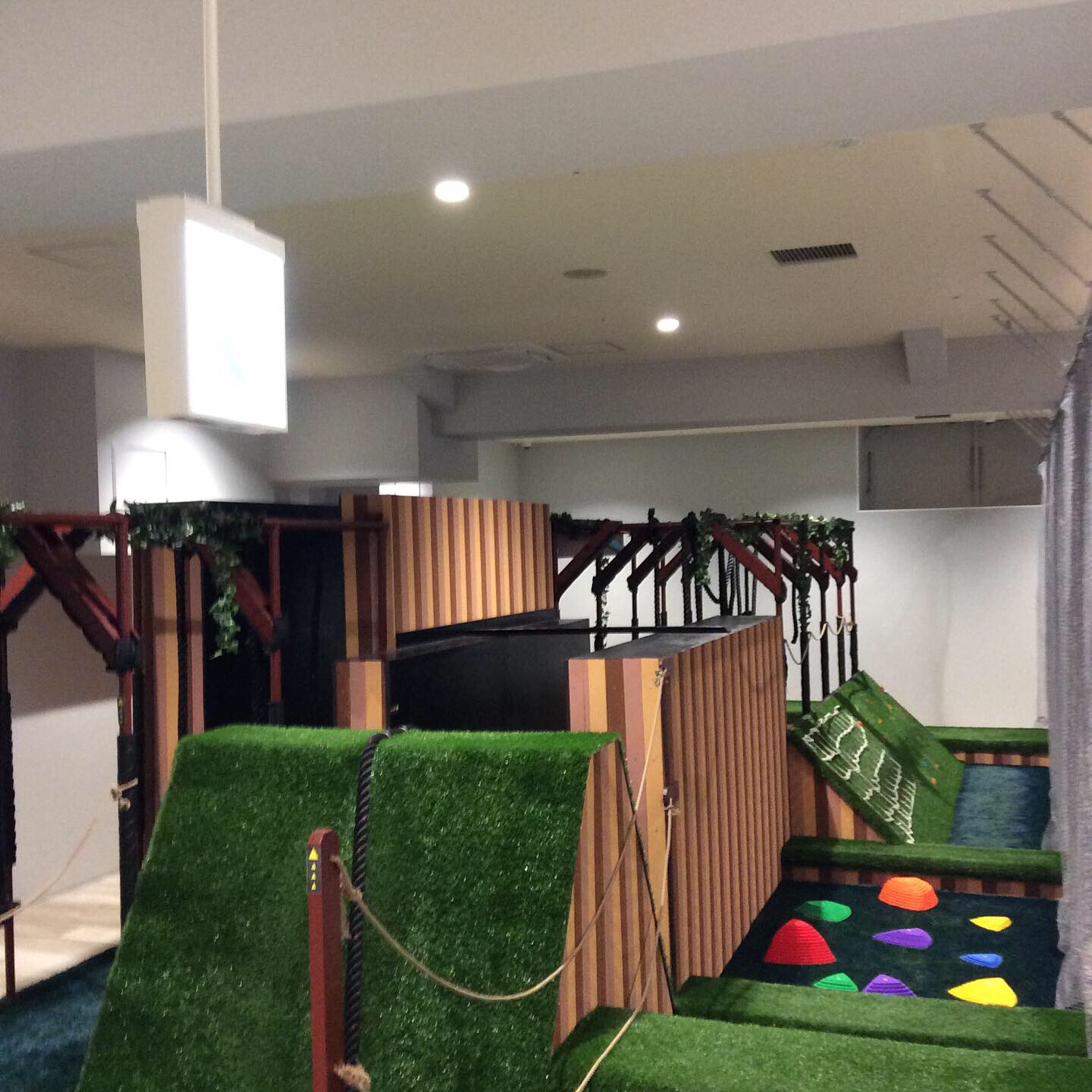 クロスポ　八王子店