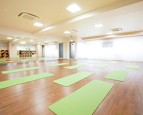 ドゥミ ルネサンス　池袋東口店