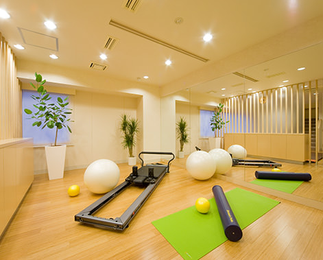 ドゥミ ルネサンス　五反田店