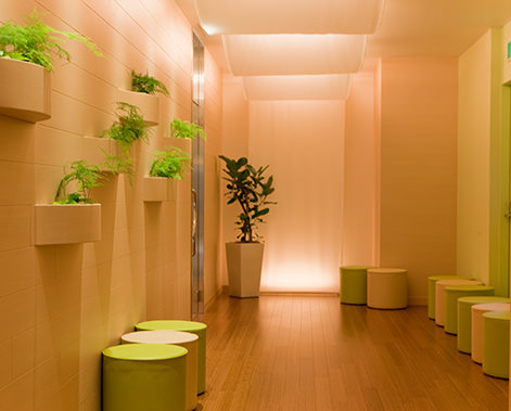 ドゥミ ルネサンス　新橋銀座口店