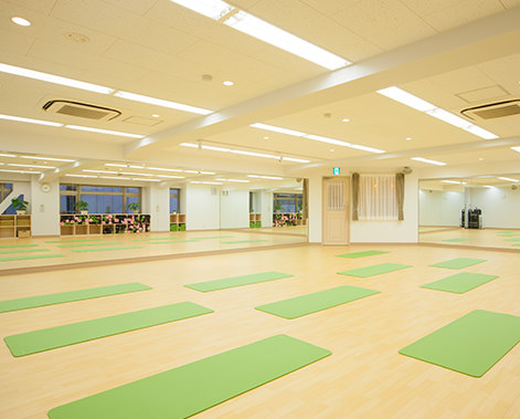 ドゥミ ルネサンス　高田馬場店