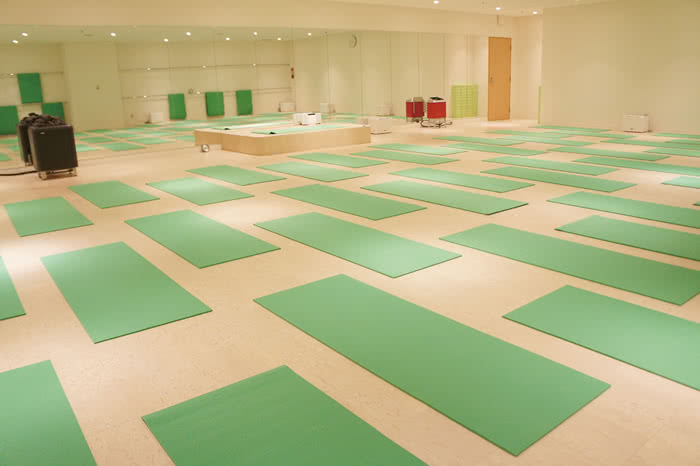 ホットヨガスタジオ loIve（ロイブ）札幌駅前店