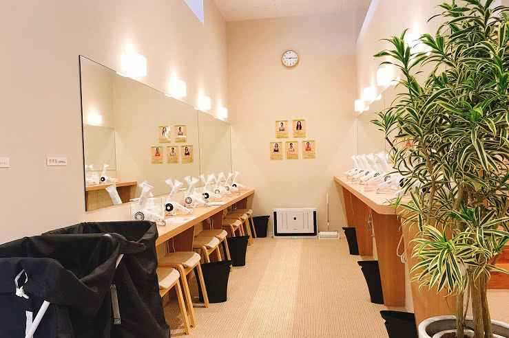 ホットヨガスタジオ loIve（ロイブ）山形店