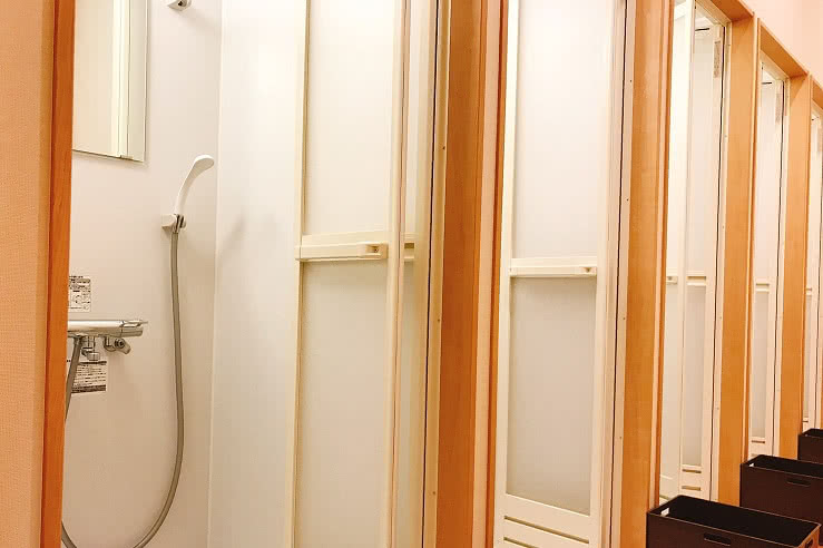 ホットヨガスタジオ loIve（ロイブ）秋田店