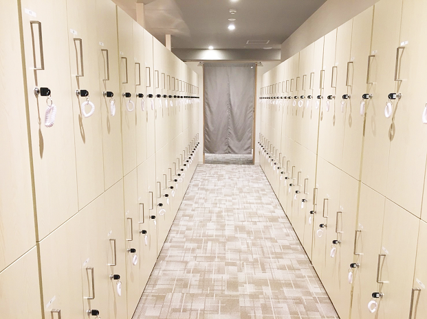 ホットヨガスタジオ loIve（ロイブ）池袋店