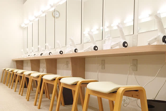 ホットヨガスタジオ loIve（ロイブ）長野店