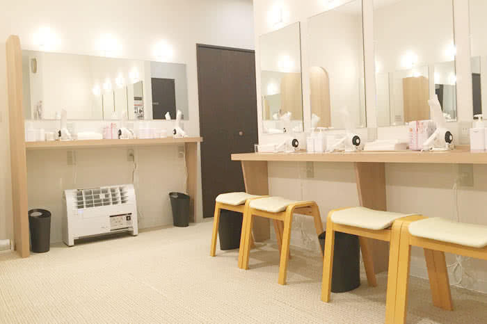 ホットヨガスタジオ loIve（ロイブ）高槻店