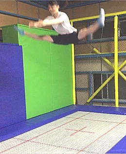 トランポン相模原店